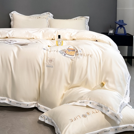 欧冠家纺 2024新款大牌风60S水洗真丝刺绣床笠被套四件套香奈系列 香奈-月白