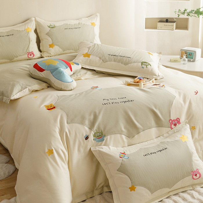 91家纺网 家纺一手货源 找家纺 欧冠家纺 2024新款全棉床笠绣花卡通刺绣四件套巴斯光年系列 巴斯光年-豆绿