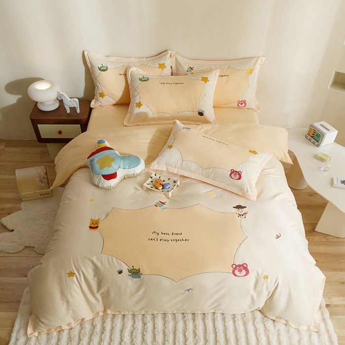 91家纺网 家纺一手货源 找家纺 欧冠家纺 2024新款全棉床笠绣花卡通刺绣四件套巴斯光年系列 巴斯光年-香槟