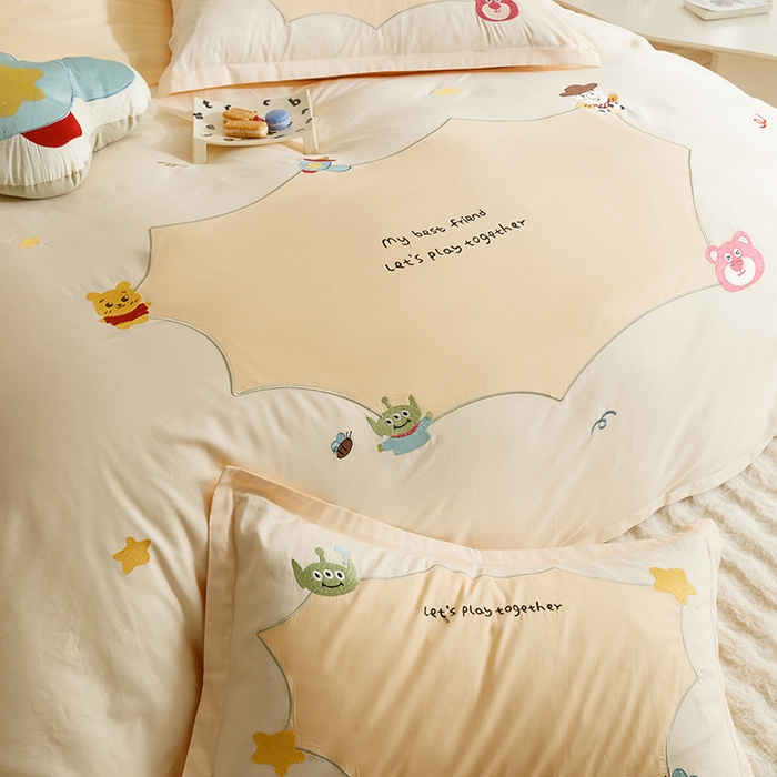 91家纺网 家纺一手货源 找家纺 （总）欧冠家纺 2024新款全棉床笠绣花卡通刺绣四件套巴斯光年系列