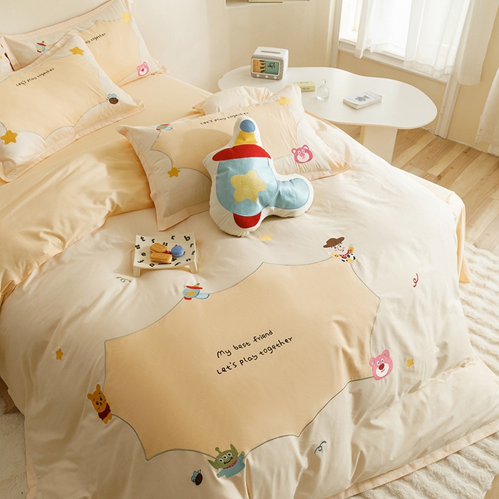 91家纺网 家纺一手货源 找家纺 欧冠家纺 2024新款全棉床笠绣花卡通刺绣四件套巴斯光年系列 巴斯光年-香槟