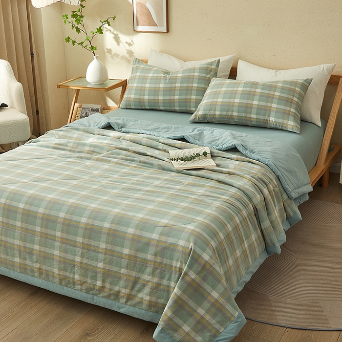 91家纺网 家纺一手货源 找家纺 暖阳 2025新款全棉色织棉花夏被 简兮绿