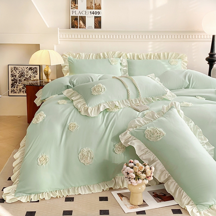 91家纺网 家纺一手货源 找家纺 水洗亲肤棉立体刺绣四件套公主风四件套 百花齐放-浅绿