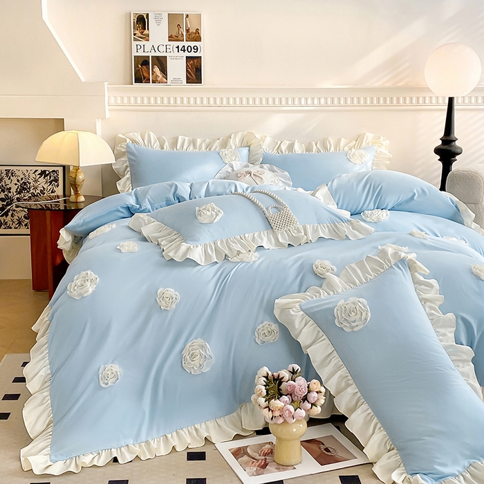 91家纺网 家纺一手货源 找家纺 水洗亲肤棉立体刺绣四件套公主风四件套 百花齐放-蓝