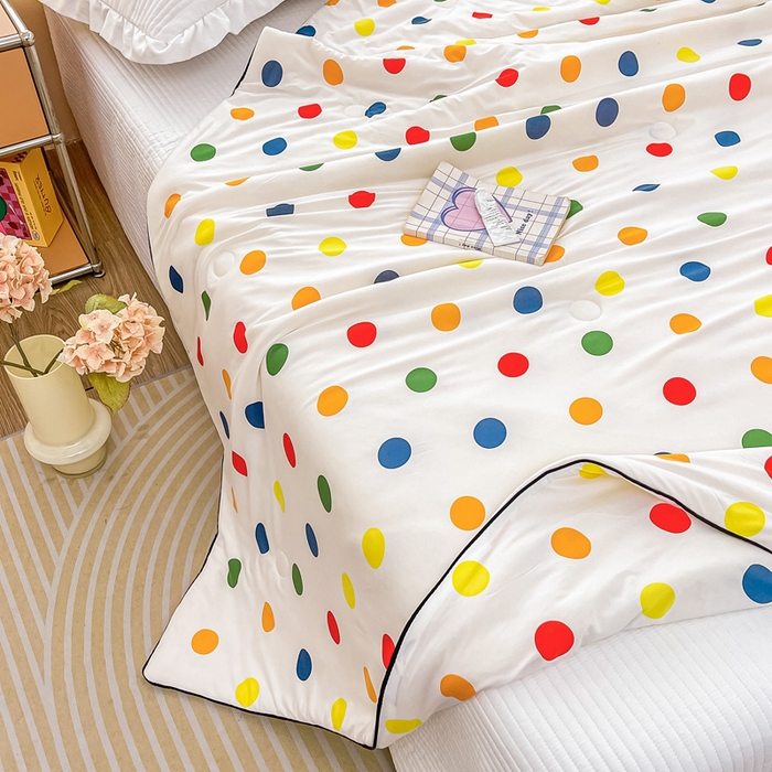 91家纺网 家纺一手货源 找家纺 眠优居 2024新款A类针织棉大豆纤维夏被 多彩波点