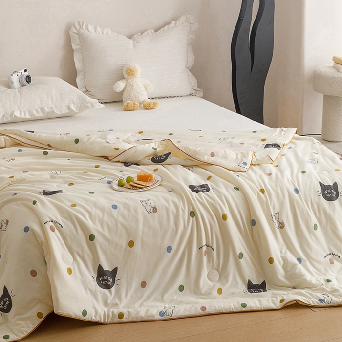 91家纺网 家纺一手货源 找家纺 优被业 2024新款针织棉大豆纤维被 波点猫