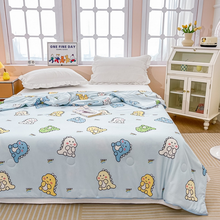 91家纺网 家纺一手货源 找家纺 眠优居 2024新款A类针织棉大豆纤维夏被 恐龙世界-蓝