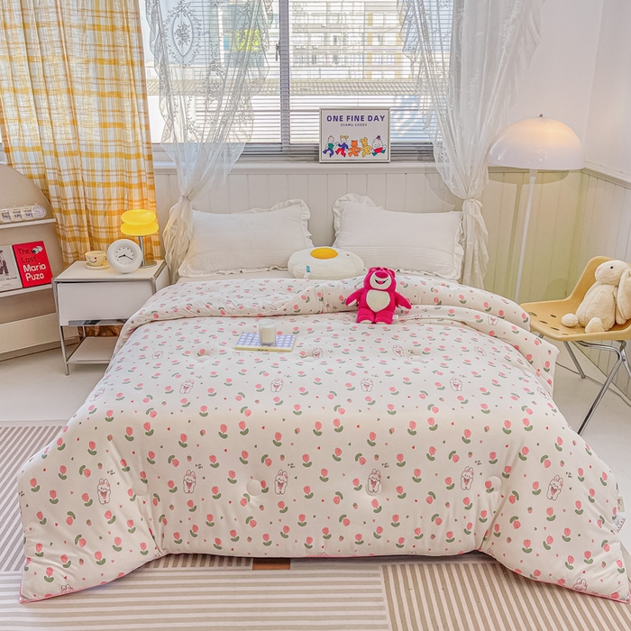 91家纺网 家纺一手货源 找家纺 眠优居 2024新款A类针织棉大豆纤维夏被 郁金粉兔