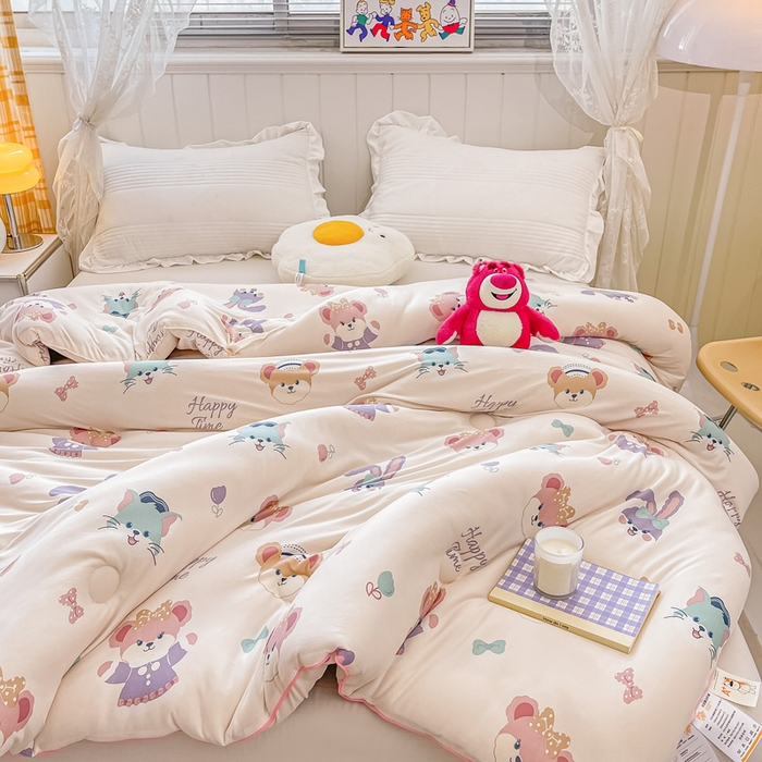 91家纺网 家纺一手货源 找家纺 眠优居 2024新款A类针织棉大豆纤维夏被 欢乐家族