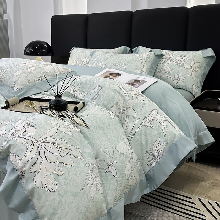 91家纺网 家纺一手货源 找家纺 娇逸家居 2025新款50支莱赛尔数码印花宽边拼角天丝四件套（可搭配同系列夏被和床盖） 多特