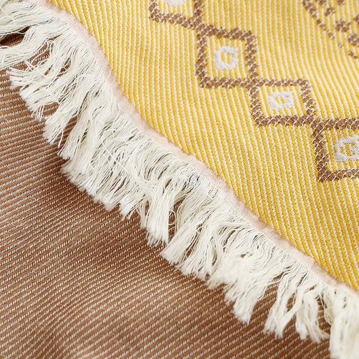 91家纺网 家纺一手货源 找家纺 朴尔 2024新款基拉尼风流苏花边全棉纱布毛巾被 林恩圣湖-黄