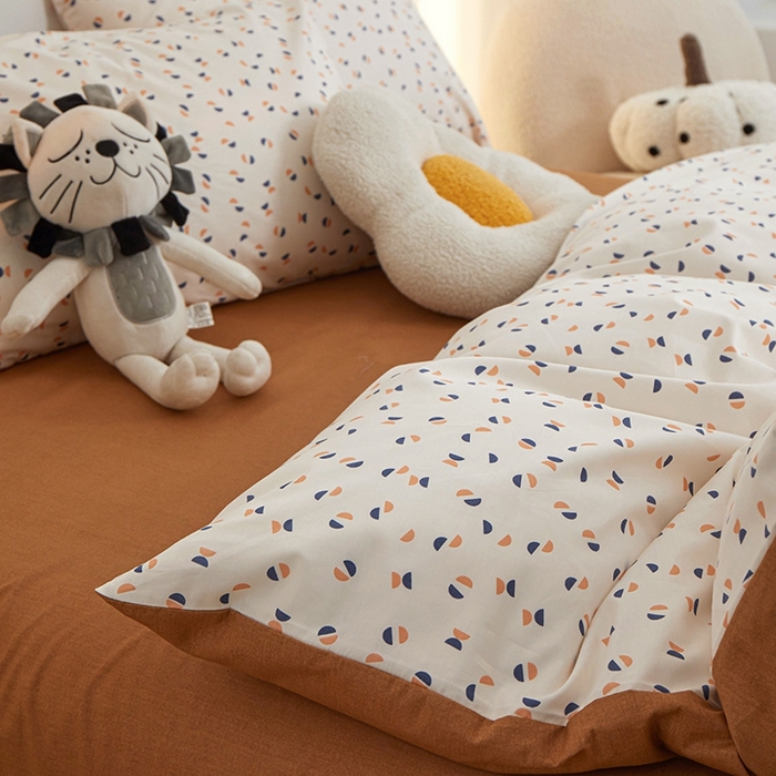 91家纺网 家纺一手货源 找家纺 一米阳光 2024新款小清新AB版全棉四件套 月半点点