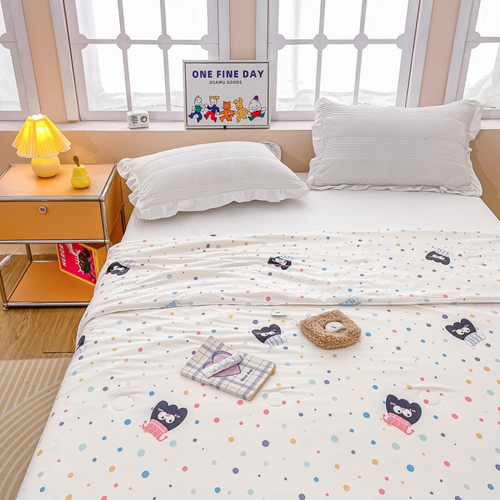 91家纺网 家纺一手货源 找家纺 眠优居 2024新款A类针织棉大豆纤维夏被 波点水母