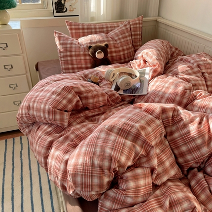 91家纺网 家纺一手货源 找家纺 （总）六巷胡同 2024新款INS博主风日系格子水洗棉四件套