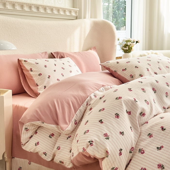 91家纺网 家纺一手货源 找家纺 梦莱斯 2024新款提花泡泡棉四件套 花季