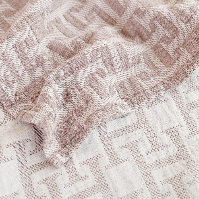 91家纺网 家纺一手货源 找家纺 朴尔 2024新款伯尔尼风格全棉加厚三层纱布毛巾被 邂逅之恋-咖