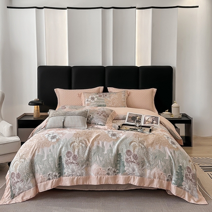 91家纺网 家纺一手货源 找家纺 （总）娇逸家居 2025新款50支莱赛尔数码印花宽边拼角天丝四件套（可搭配同系列夏被和床盖）