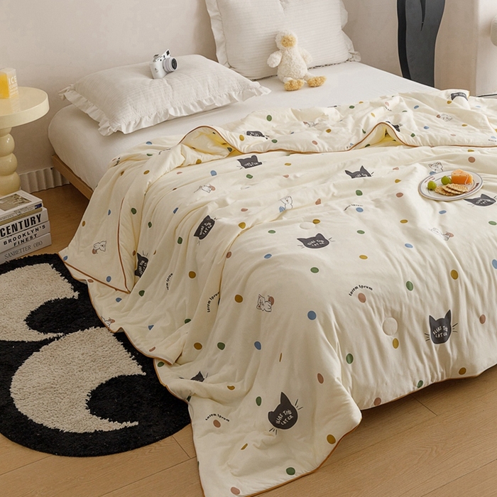 91家纺网 家纺一手货源 找家纺 优被业 2024新款针织棉大豆纤维被 波点猫