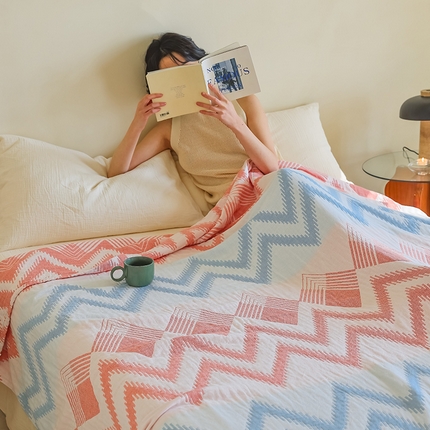 91家纺网 家纺一手货源 找家纺 （总）朴尔 2024新款西部民族风全棉三层纱布毛巾被