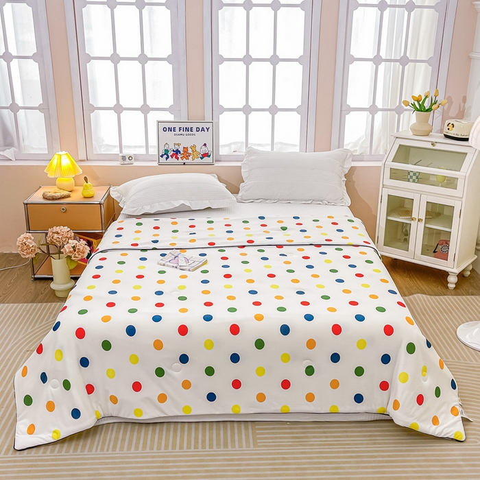 91家纺网 家纺一手货源 找家纺 眠优居 2024新款A类针织棉大豆纤维夏被 多彩波点