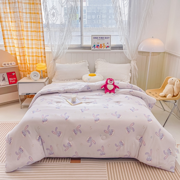 91家纺网 家纺一手货源 找家纺 眠优居 2024新款A类针织棉大豆纤维夏被 紫色小兔