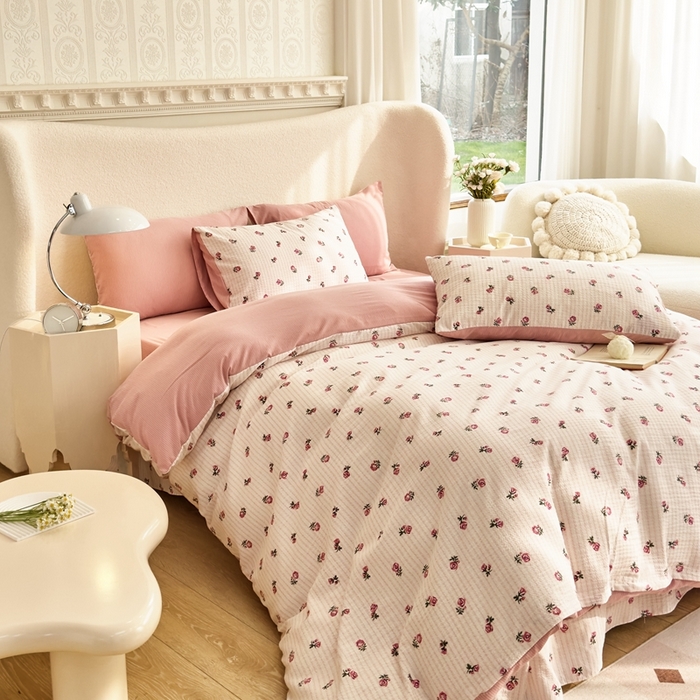 91家纺网 家纺一手货源 找家纺 梦莱斯 2024新款提花泡泡棉四件套 花季