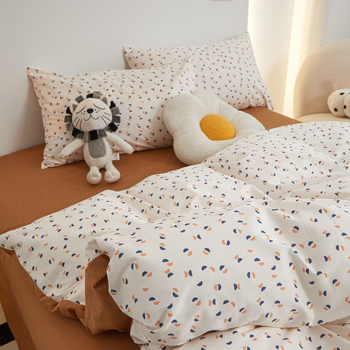 91家纺网 家纺一手货源 找家纺 一米阳光 2024新款小清新AB版全棉四件套 月半点点