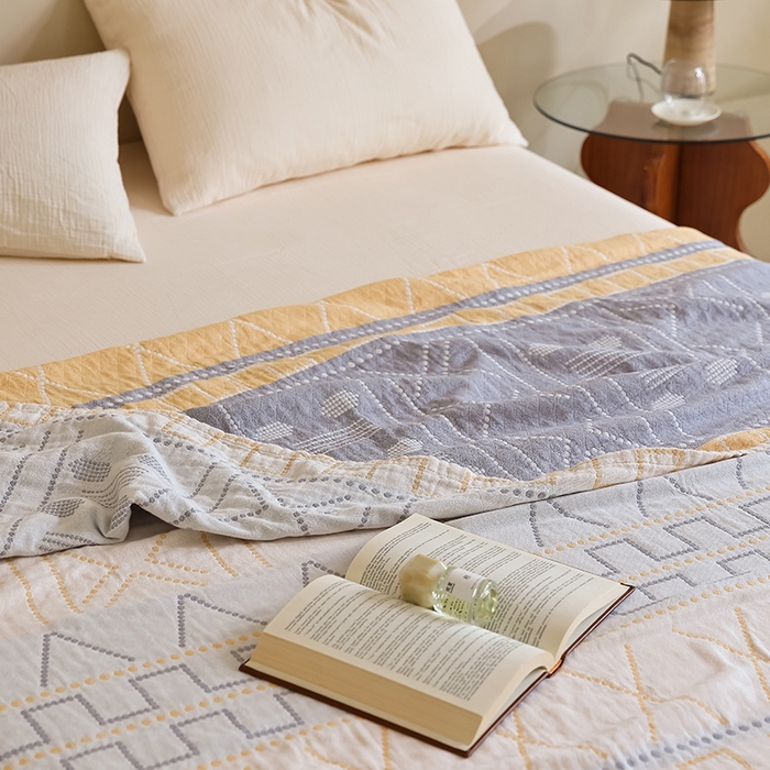 91家纺网 家纺一手货源 找家纺 朴尔 2024新款西部民族风全棉三层纱布毛巾被 贝拉-黄