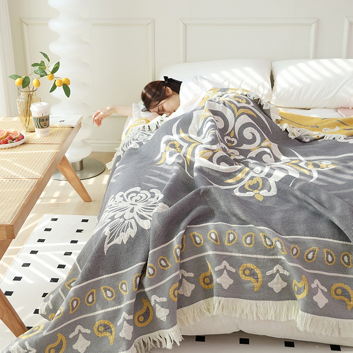 91家纺网 家纺一手货源 找家纺 朴尔 2024新款基拉尼风流苏花边全棉纱布毛巾被 莫克罗斯-灰