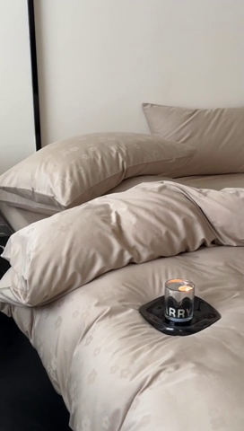 91家纺网 家纺一手货源 找家纺 玖弘 2024新款染色提花系列四件套 繁花 香槟色