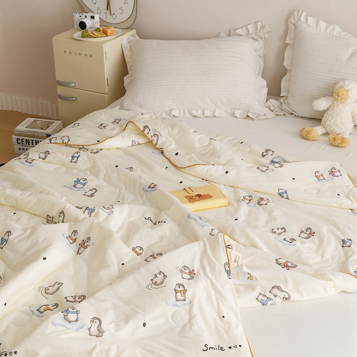 91家纺网 家纺一手货源 找家纺 优被业 2024新款针织棉大豆纤维被 企鹅豆豆