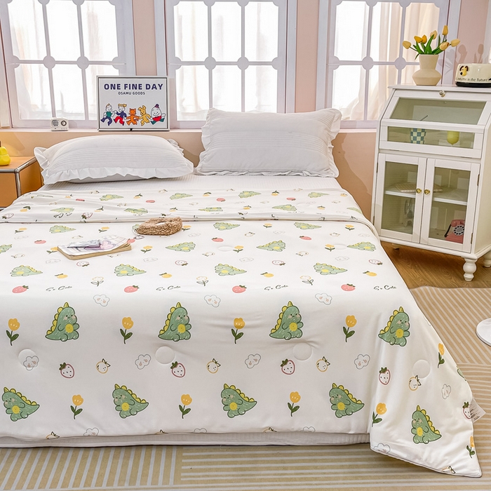 91家纺网 家纺一手货源 找家纺 眠优居 2024新款A类针织棉大豆纤维夏被 草莓恐龙