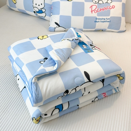 91家纺网 家纺一手货源 找家纺 （总）木堇家居 2024新款三丽欧A类针织棉10%大豆纤维嵌绳款夏被