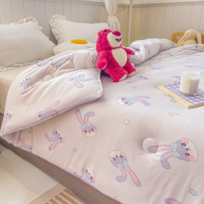 91家纺网 家纺一手货源 找家纺 眠优居 2024新款A类针织棉大豆纤维夏被 紫色小兔