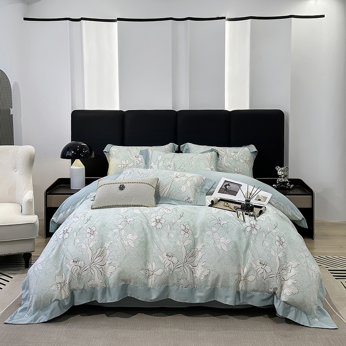 91家纺网 家纺一手货源 找家纺 娇逸家居 2025新款50支莱赛尔数码印花宽边拼角天丝四件套（可搭配同系列夏被和床盖） 多特