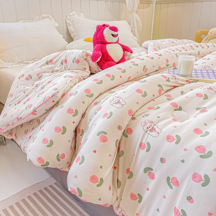 91家纺网 家纺一手货源 找家纺 眠优居 2024新款A类针织棉大豆纤维夏被 郁金粉兔