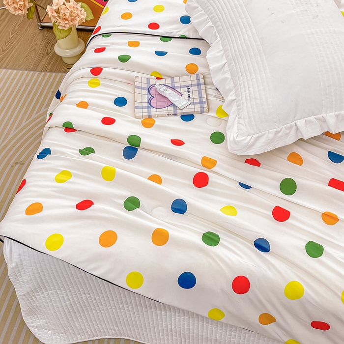 91家纺网 家纺一手货源 找家纺 眠优居 2024新款A类针织棉大豆纤维夏被 多彩波点