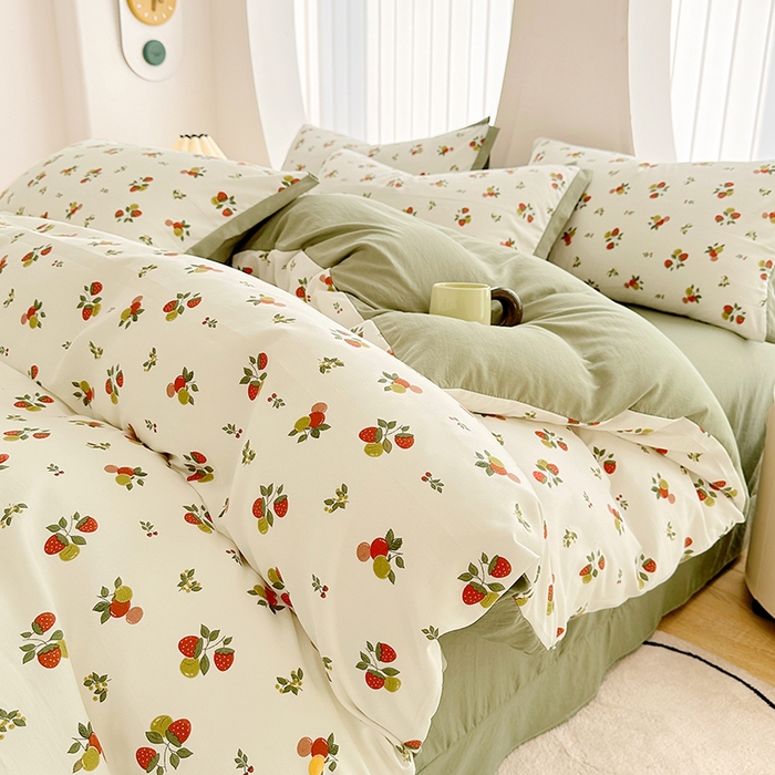 91家纺网 家纺一手货源 找家纺 卡普家居2025新款A类水洗棉麻四件套 草莓园