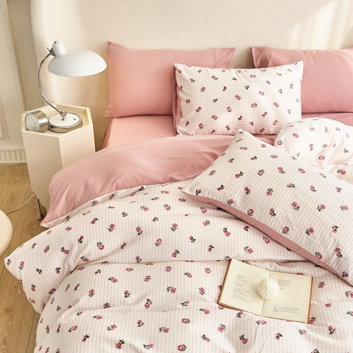 91家纺网 家纺一手货源 找家纺 梦莱斯 2024新款提花泡泡棉四件套 花季