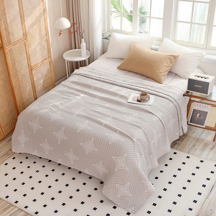 91家纺网 家纺一手货源 找家纺 （总）朴尔 2024新款伯尔尼风格全棉加厚三层纱布毛巾被