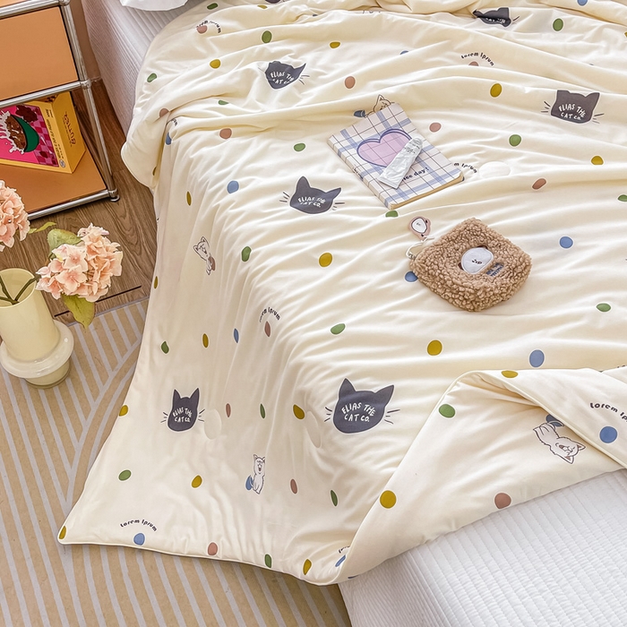 91家纺网 家纺一手货源 找家纺 眠优居 2024新款A类针织棉大豆纤维夏被 波点猫咪