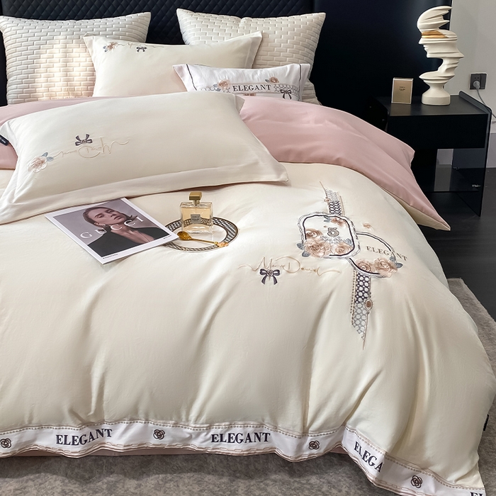 91家纺网 家纺一手货源 找家纺 棠颂 2025春夏全棉高奢优雅刺绣四件套--熙里（礼盒包装） 熙里-奶昔白