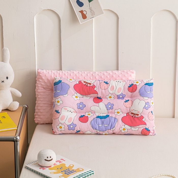 91家纺网 家纺一手货源 找家纺 芯元素 2024新款儿童全棉豆豆枕 花间小兔