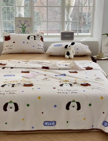 91家纺网 家纺一手货源 找家纺 星期八 2024新款全棉夏被四件套 波点狗