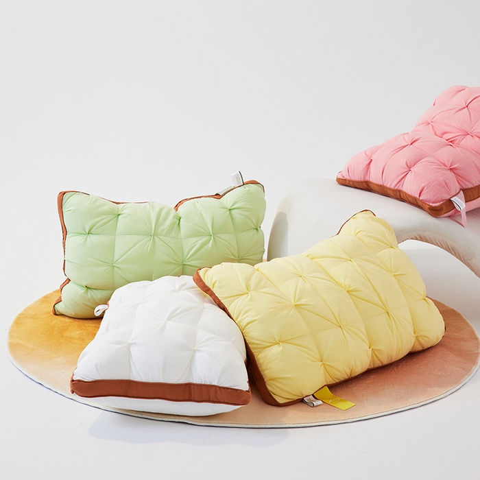 91家纺网 家纺一手货源 找家纺 安莱生活 2024新款5A抗菌早餐派创意系列枕芯-高枕-菠萝包枕 绿色48*74cm一只