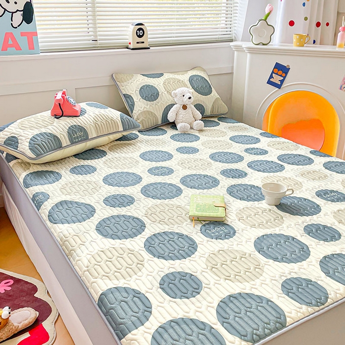 91家纺网 家纺一手货源 找家纺 米帛家纺 2024新款A类凉感丝卡通乳胶凉席-绑带款 风尚