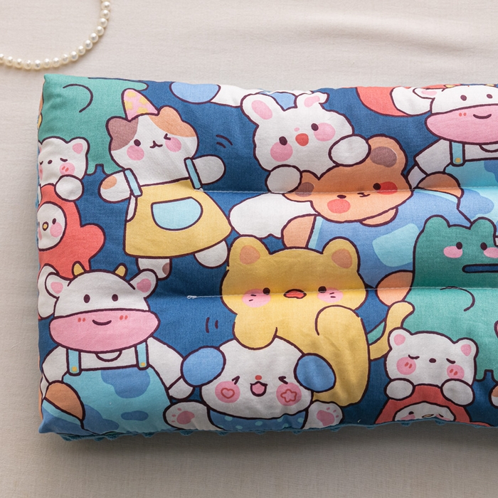 91家纺网 家纺一手货源 找家纺 芯元素 2024新款儿童全棉豆豆枕 小伙伴们