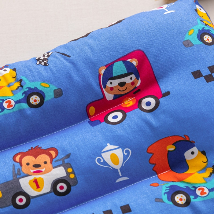 91家纺网 家纺一手货源 找家纺 芯元素 2024新款儿童全棉豆豆枕 竞技小车