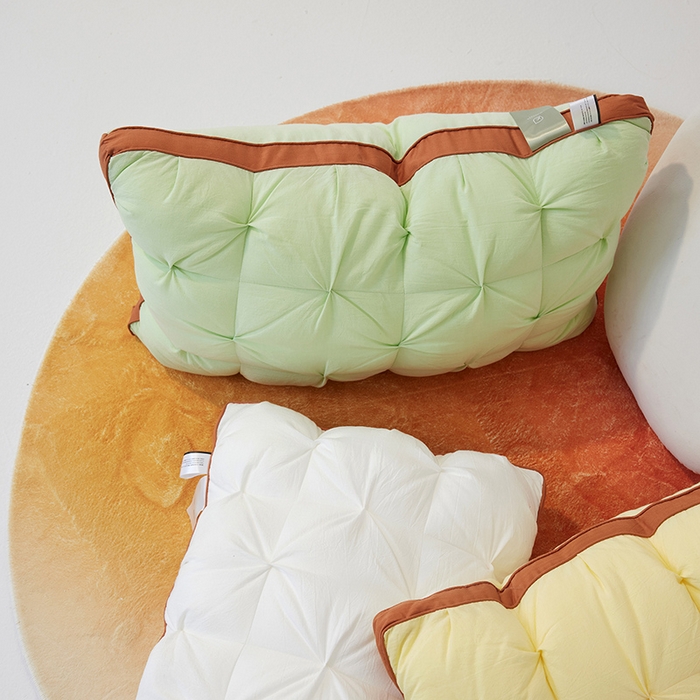 91家纺网 家纺一手货源 找家纺 安莱生活 2024新款5A抗菌早餐派创意系列枕芯-高枕-菠萝包枕 绿色48*74cm一只