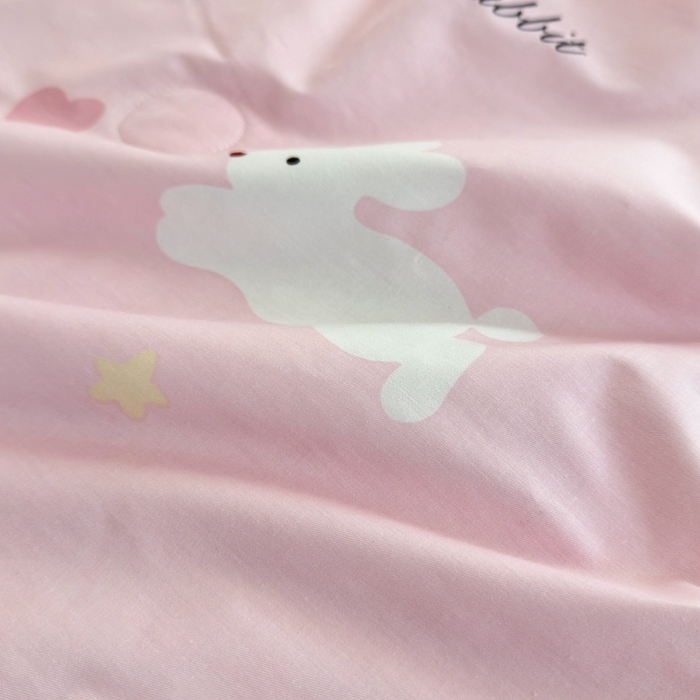 91家纺网 家纺一手货源 找家纺 星期八 2024新款全棉夏被四件套 樱桃兔